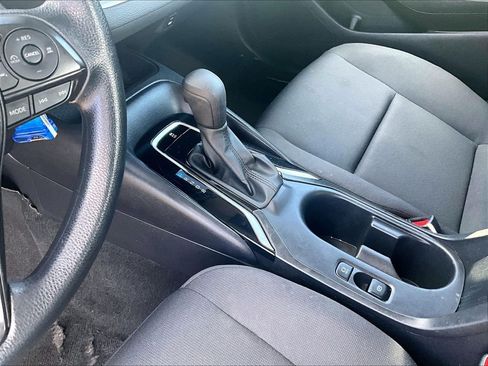 Used 2024 Toyota Corolla LE FWD image 20