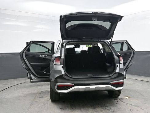 Used 2023 Kia Sportage LX AWD/4WD image 46