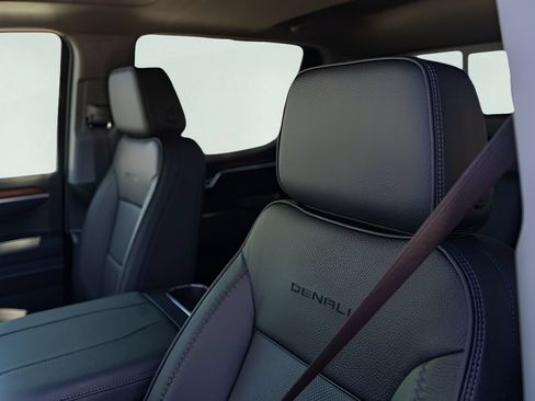 New 2026 GMC Sierra 1500 Denali AWD/4WD image 9