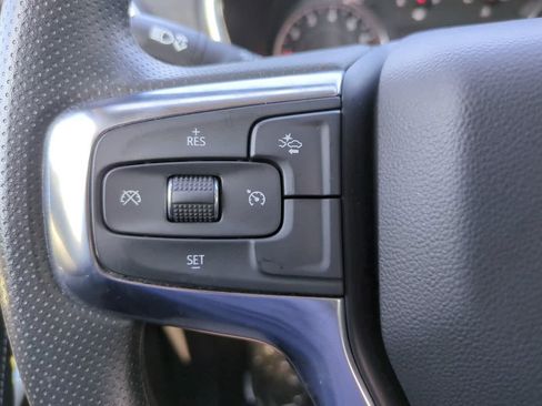Used 2025 Chevrolet Blazer LT FWD image 23
