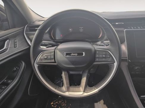 Used 2022 Jeep Grand Cherokee L Limited w/ MOPAR Finishing Package AWD/4WD image 12