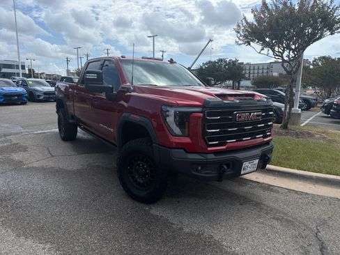 Used 2025 GMC Sierra 2500 AT4X w/ AT4X AEV Edition AWD/4WD image 3