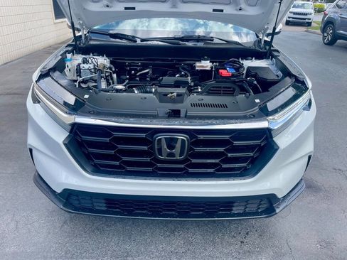 Used 2026 Honda CR-V LX image 16