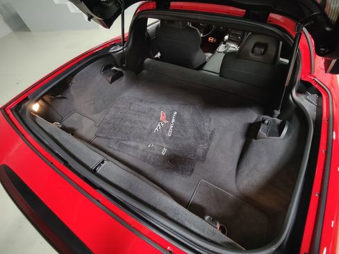 Used 2013 Chevrolet Corvette Grand Sport image 11