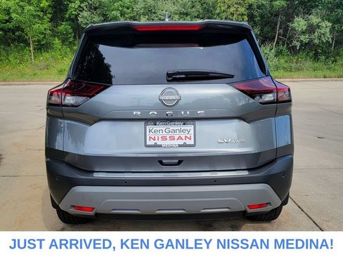 Certified 2023 Nissan Rogue SV AWD/4WD image 4