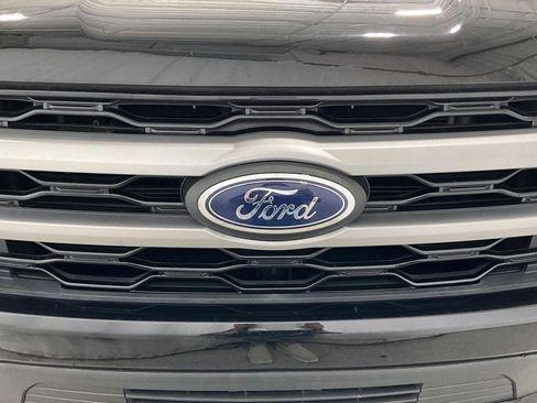 Used 2023 Ford Expedition XLT AWD/4WD image 27