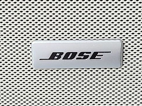 New 2026 GMC Yukon Denali w/ Sun & Power Step Package AWD/4WD image 40