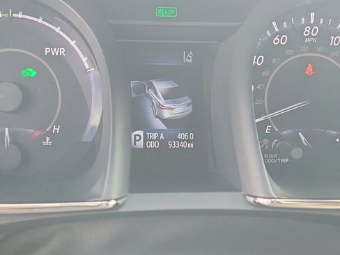Used 2016 Toyota Avalon Limited image 28