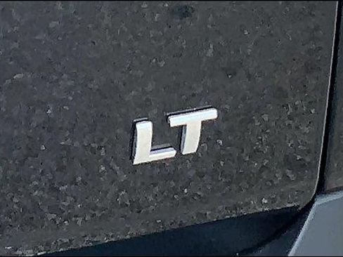 Used 2019 Chevrolet Traverse LT FWD image 10