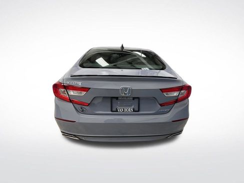 Used 2021 Honda Accord Sport image 11