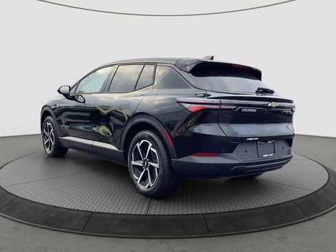 New 2026 Chevrolet Equinox EV LT FWD image 5