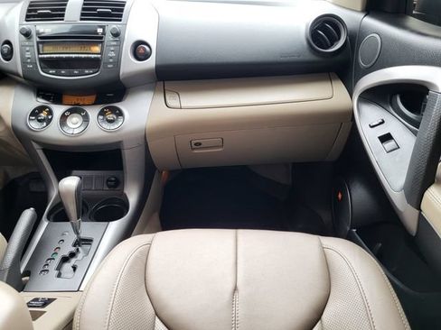 Used 2008 Toyota RAV4 Limited FWD image 26