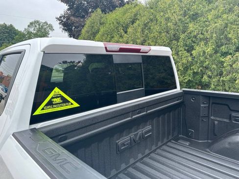 Used 2024 GMC Sierra 1500 Elevation w/ Preferred Package AWD/4WD image 29