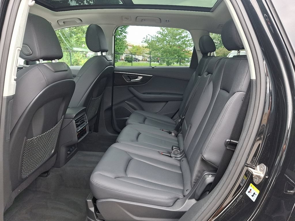 Certified 2023 Audi Q7 2.0T Premium Plus w/ Premium Plus Package AWD/4WD image 10