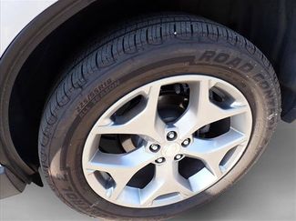 Used 2015 Subaru Forester 2.5i Touring w/ Eyesight & Navigation System AWD/4WD video 4