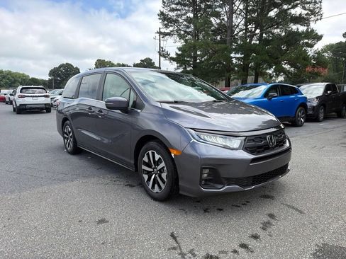New 2026 Honda Odyssey EX-L image 4