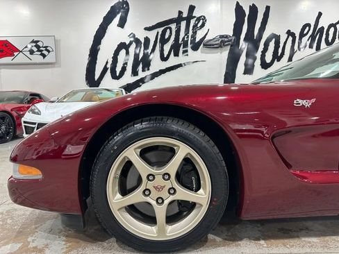 Used 2003 Chevrolet Corvette Convertible w/ Preferred Equipment Group1 RWD image 24