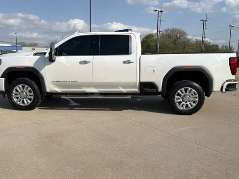 Used 2020 GMC Sierra 2500 Denali w/ Denali Ultimate Package image 10