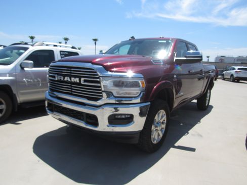 Used 2021 RAM 2500 Laramie w/ Safety Group AWD/4WD image 1