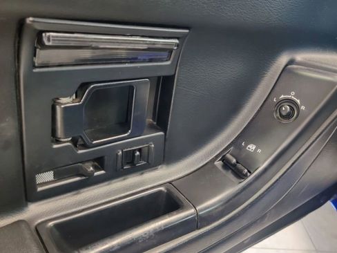 Used 1994 Chevrolet Corvette Coupe image 22