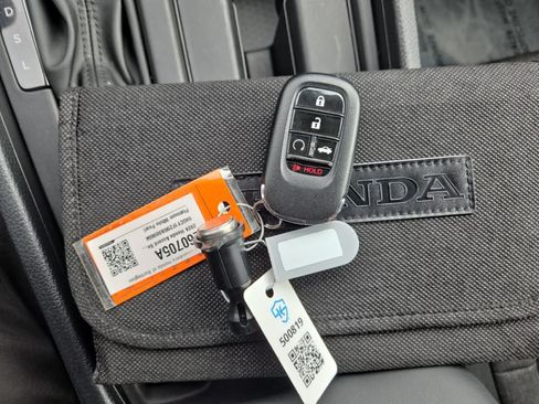 Used 2024 Honda Accord LX image 10
