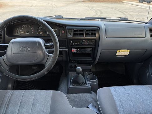 Used 2000 Toyota Tacoma 2WD Xtracab image 83