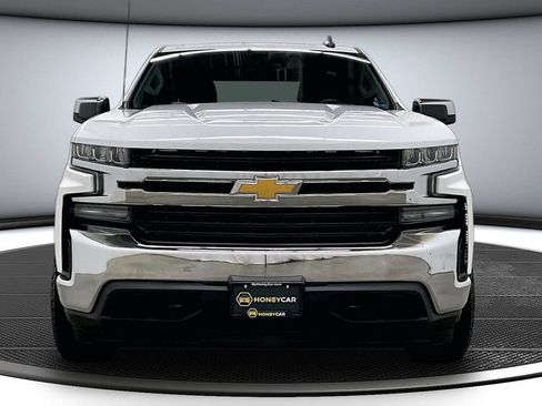 Used 2019 Chevrolet Silverado 1500 LT w/ All-Star Edition AWD/4WD image 2