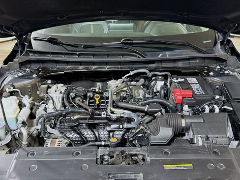 Used 2024 Nissan Altima 2.5 SR FWD image 26