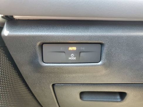 New 2026 Volkswagen Tiguan SE AWD/4WD image 28