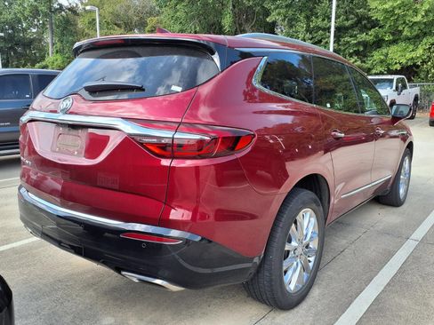 Used 2021 Buick Enclave Premium w/ Surround and Sites Package FWD image 4