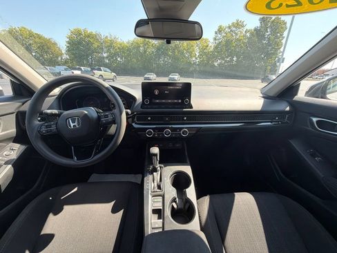 Used 2023 Honda Civic LX image 11