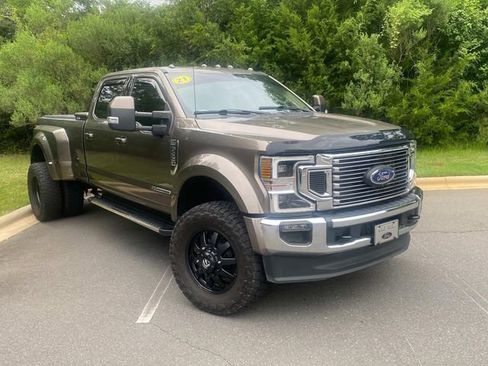 Used 2021 Ford F450 4x4 Crew Cab Super Duty image 1