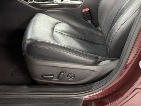Used 2020 Kia Optima Premium FWD image 13