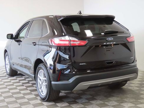 Used 2024 Ford Edge SEL AWD/4WD image 3