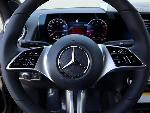 New 2026 Mercedes-Benz GLB 250 4MATIC image 37