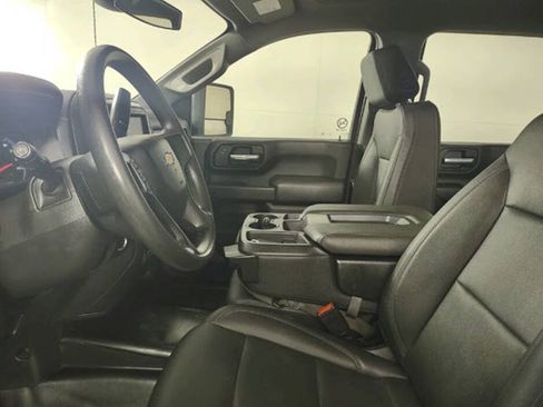 Used 2024 Chevrolet Silverado 3500 W/T w/ Snow Plow Prep Package AWD/4WD image 14