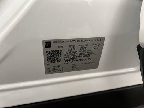 Certified 2023 Chevrolet Blazer LT w/ Convenience Package image 32