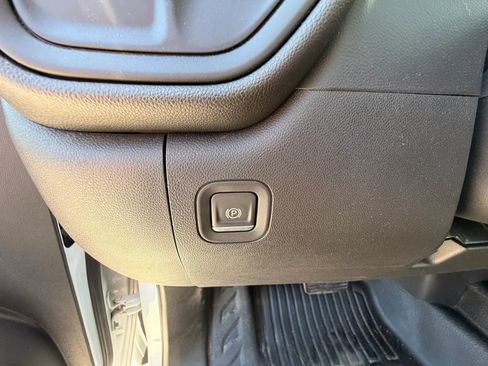 Used 2020 Chevrolet Silverado 2500 W/T w/ WT Fleet Convenience Package RWD image 30