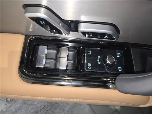 New 2026 Land Rover Range Rover Sport SE AWD/4WD image 28