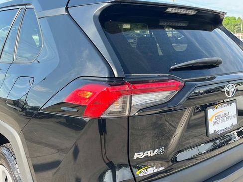 Used 2024 Toyota RAV4 LE AWD/4WD image 13