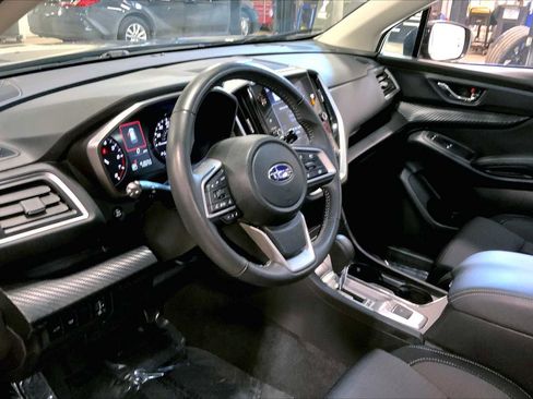 Used 2023 Subaru Ascent Premium w/ Convenience Package image 17