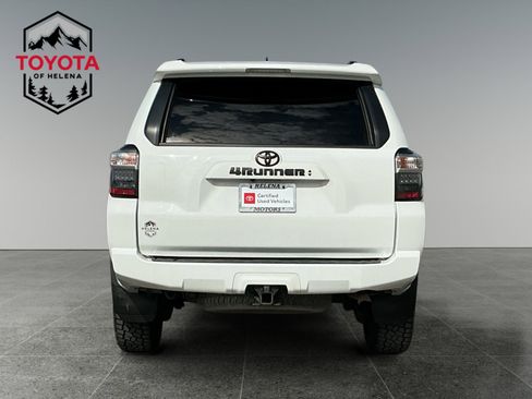Certified 2022 Toyota 4Runner SR5 Premium w/ Moonroof Package AWD/4WD image 4