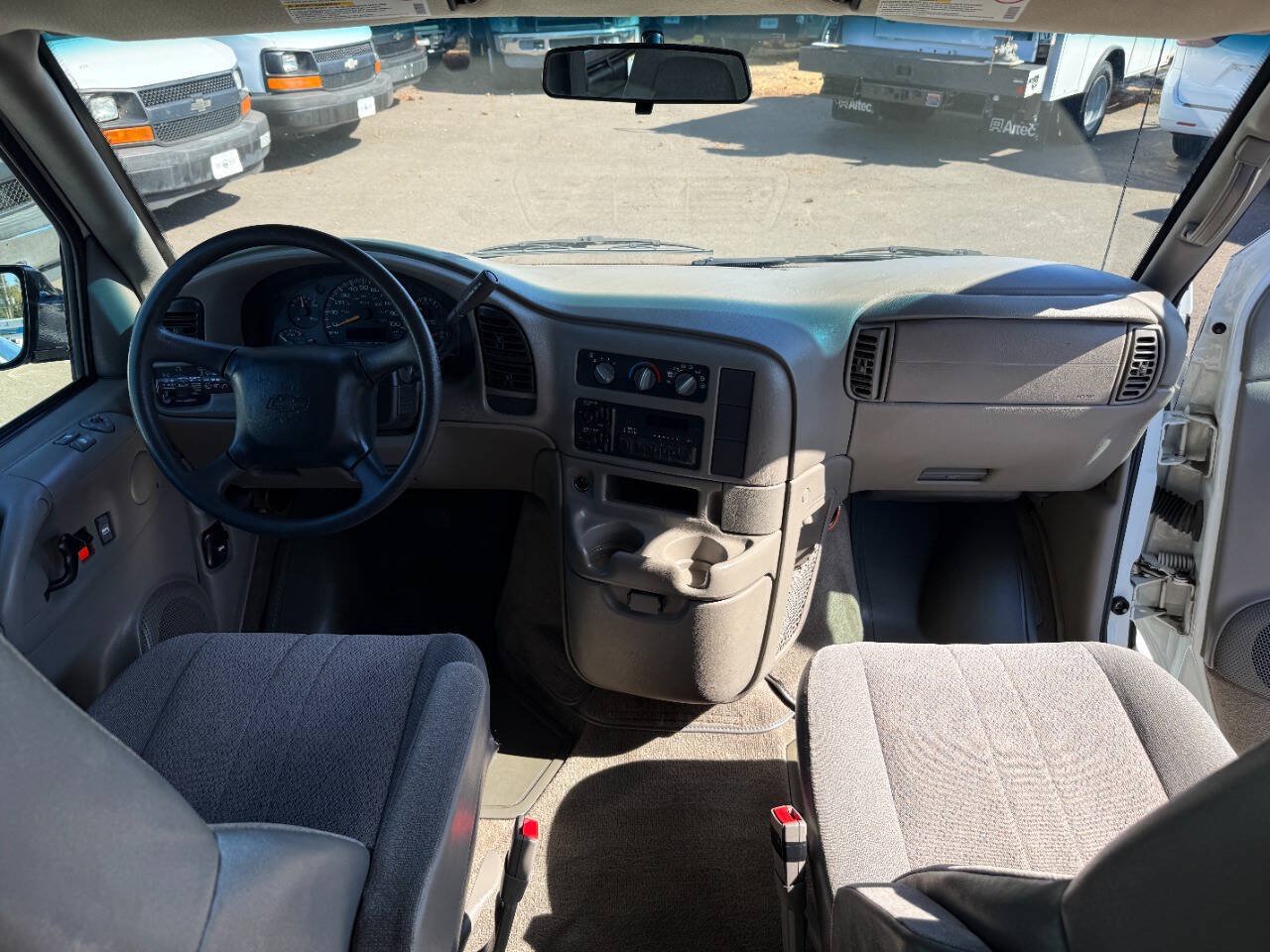 Used 2003 Chevrolet Astro LT AWD/4WD image 17