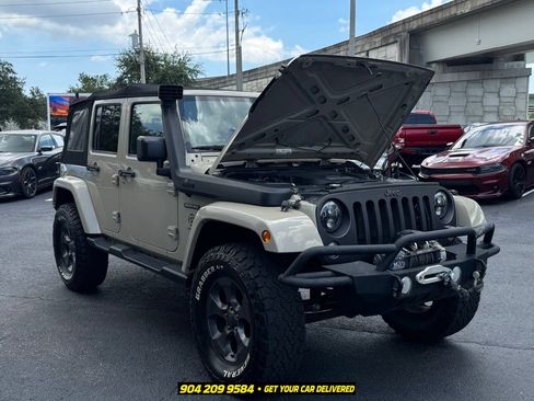 Used 2017 Jeep Wrangler Unlimited Sport AWD/4WD image 38