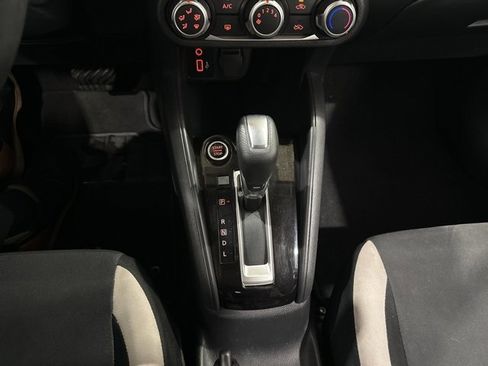 Used 2021 Nissan Versa SV image 22