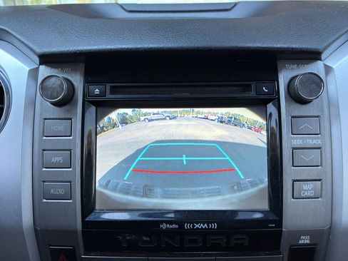 Used 2018 Toyota Tundra SR5 image 29