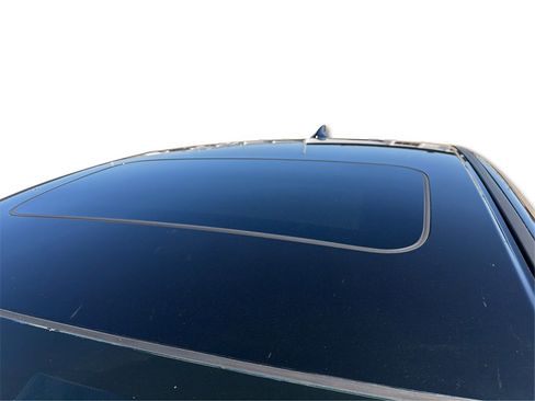 Used 2017 Honda Accord Touring image 13