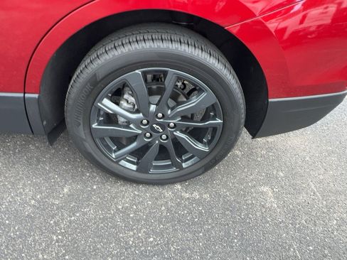 Certified 2023 Chevrolet Equinox RS w/ RS Leather Package AWD/4WD image 7
