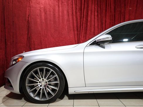 Used 2015 Mercedes-Benz S 550 Sedan image 5