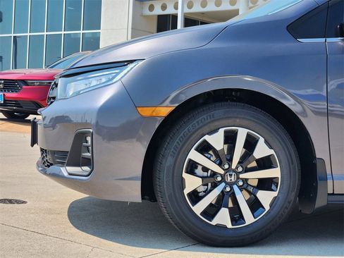 New 2026 Honda Odyssey EX-L image 5